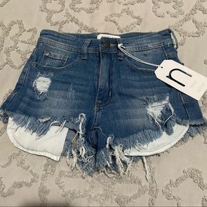 Juniors jean shorts size S